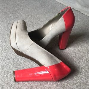 Colorblock Platform Heels | Gray and Coral